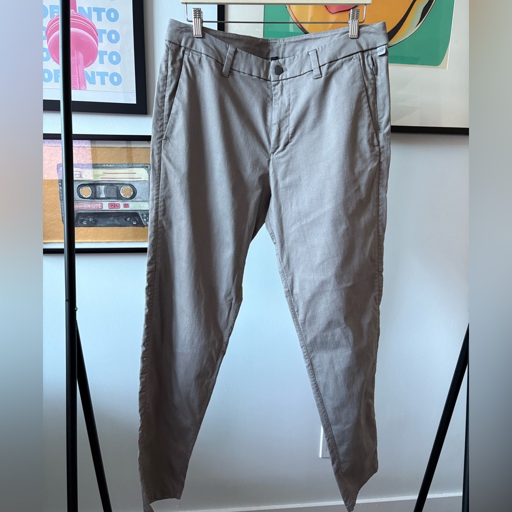Lululemon Commission Slim Fit Pants Cotton Poly Twill Washed Light Gray 33/30